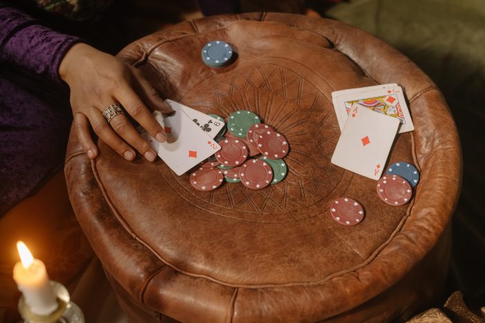 Chiar dacă poate părea o industrie dedicată bărbaților, istoria jocurilor de noroc a fost marcată, încă de la începuturile ei în era modernă, de femei